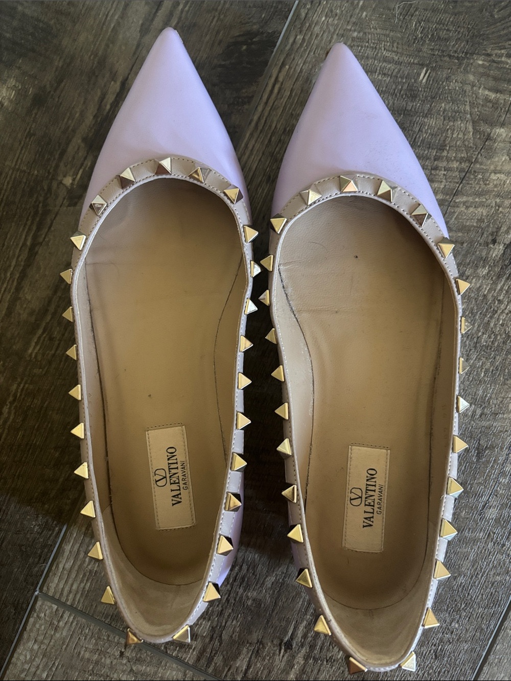 Valentino Garavani Rockstud Ballet Flats in lavender leather colorway - Picture 11 of 17